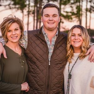 Meet your Posher, Bailey